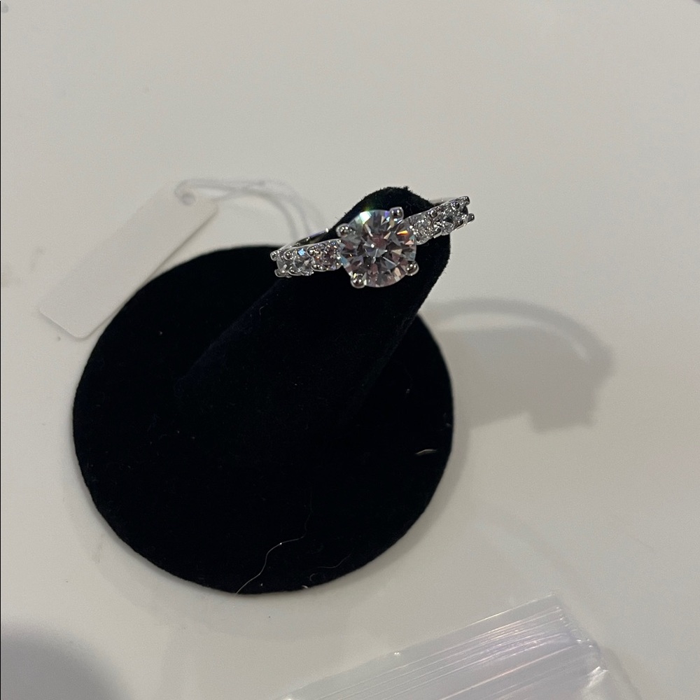 PLATINUM PLATED STERLING SILVER ZIRCONIA ROUND CUT RING SIZE 9 BRAND NEW